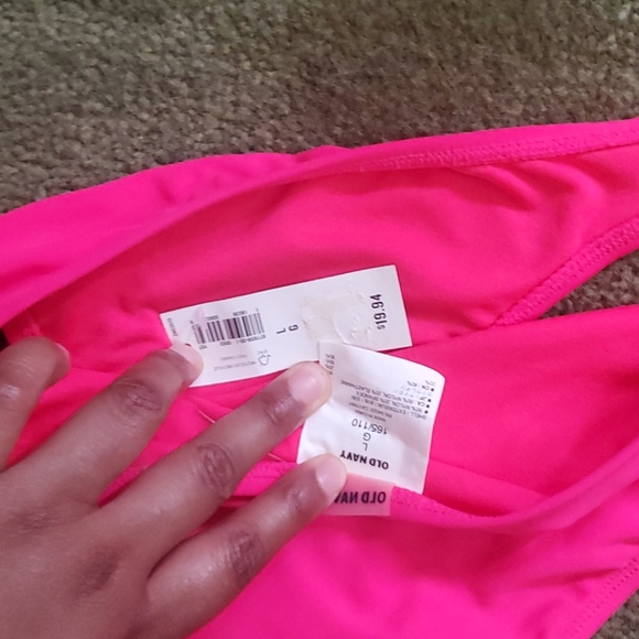 Bikini Botton - Picture 3 of 4